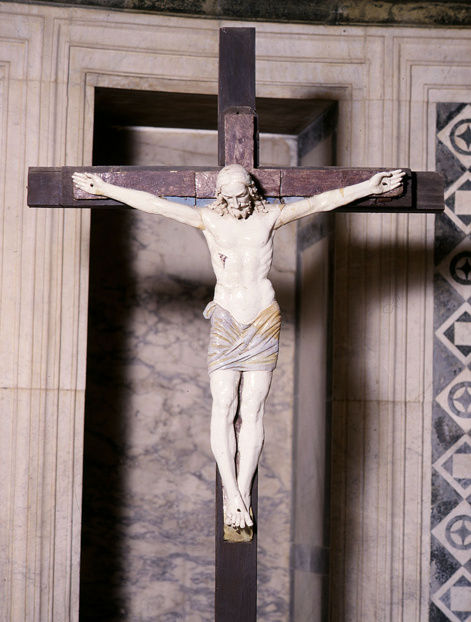 Cristo crocifisso (scultura) di Della Robbia Luca (bottega) (seconda metà sec. XV)