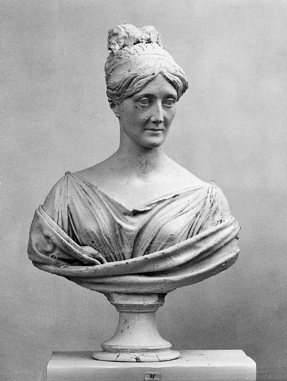 busto ritratto di donna (Carlotta di Prussia?) (busto) di Bartolini Lorenzo (sec. XIX)