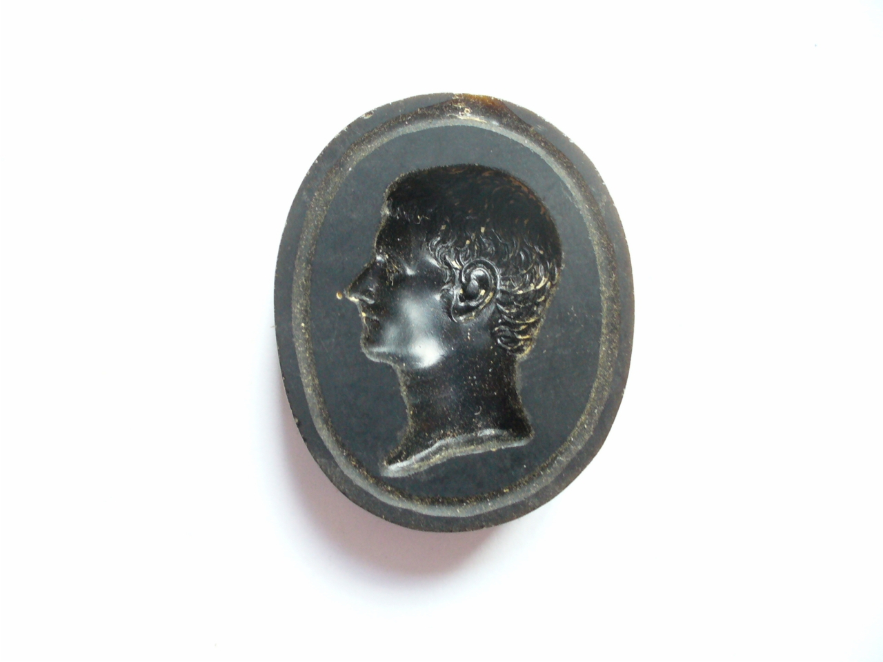 testa d'uomo di profilo (matrice) di Paoletti Bartolomeo (sec. XVIII)