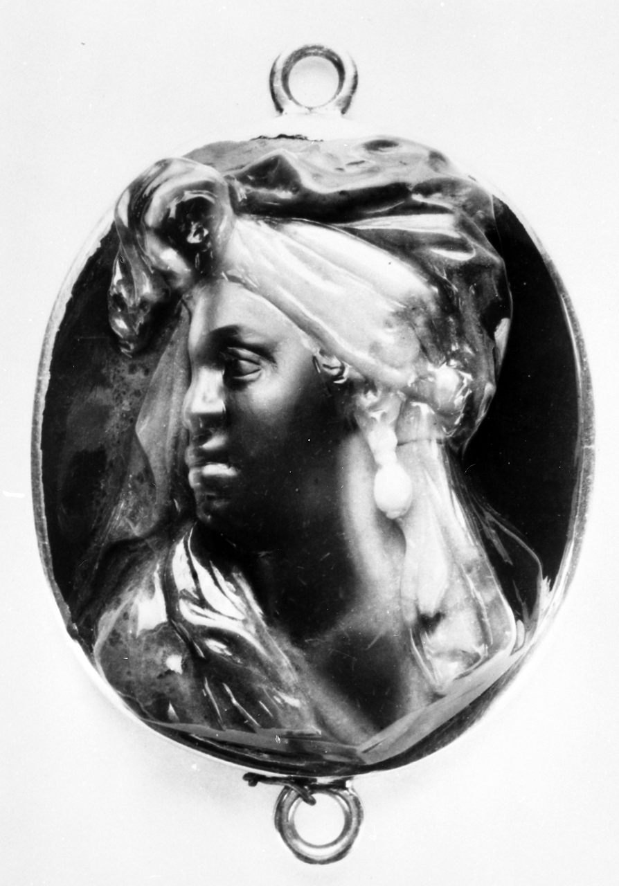 busto femminile (cammeo) - bottega italiana (secc. XVI/ XVII)