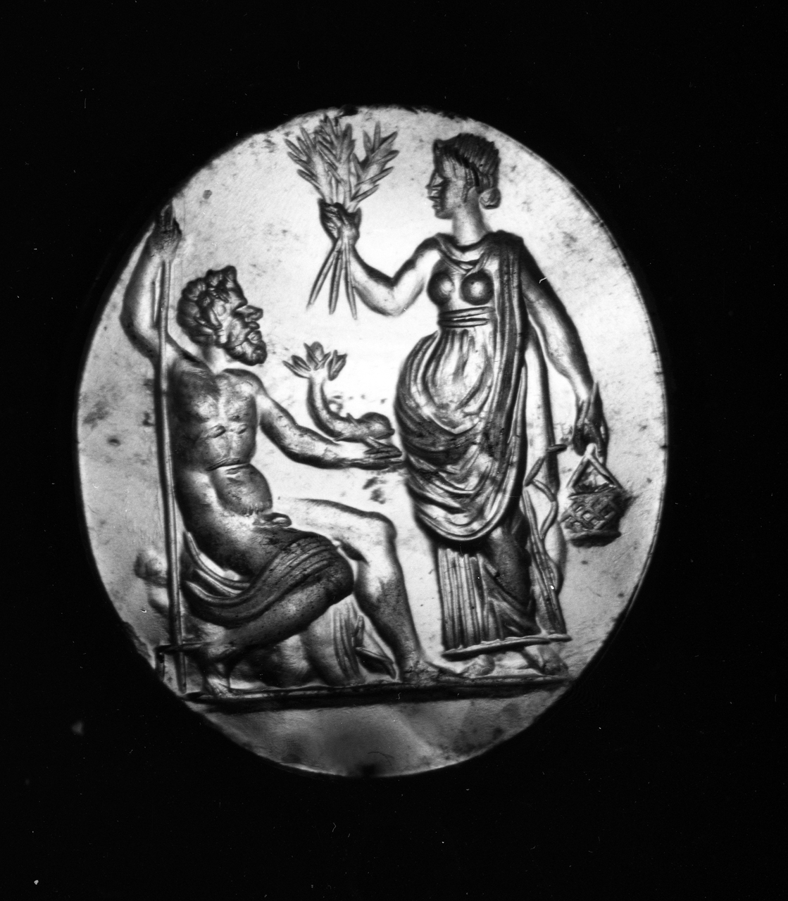 Nettuno e Cerere (decorazione a intaglio) - bottega italiana (sec. XVIII)