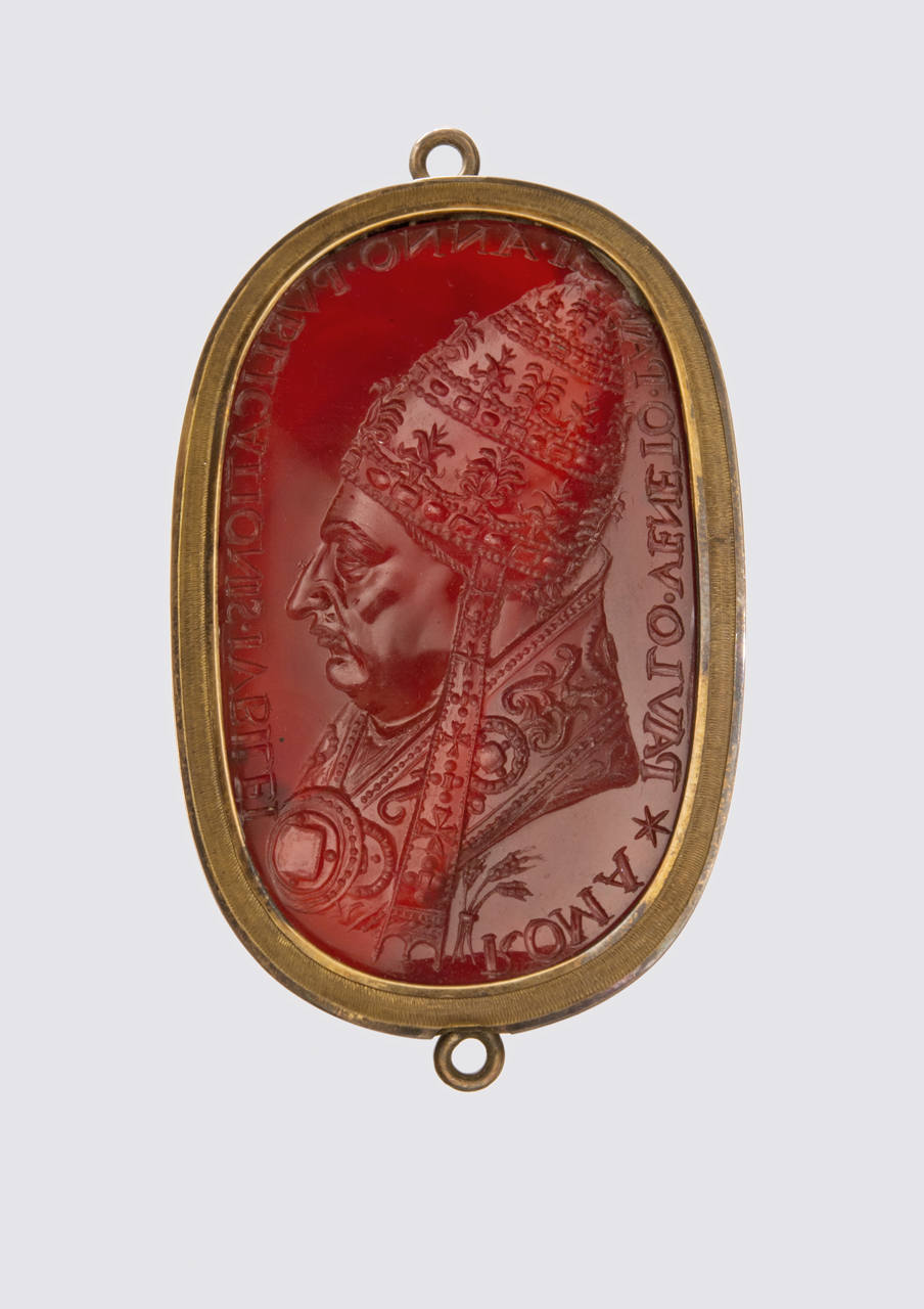 busto di Paolo II (decorazione a intaglio) di Amici Giuliano di Scipione (sec. XV)