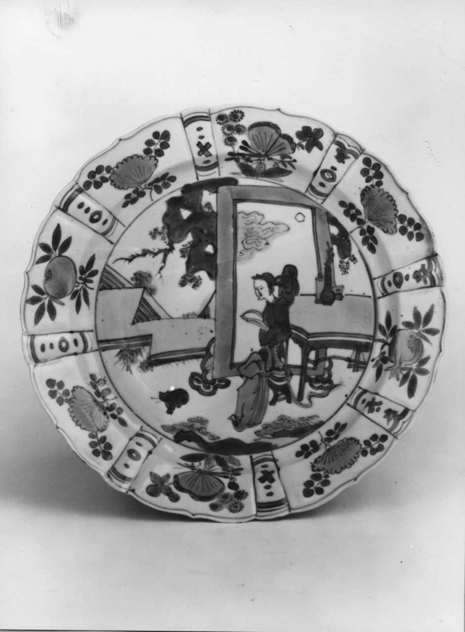 piatto - manifattura cinese (fine/ inizio secc. XVI/ XVII)