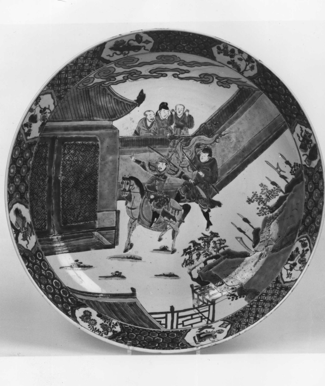 piatto - manifattura cinese (inizio sec. XVIII)