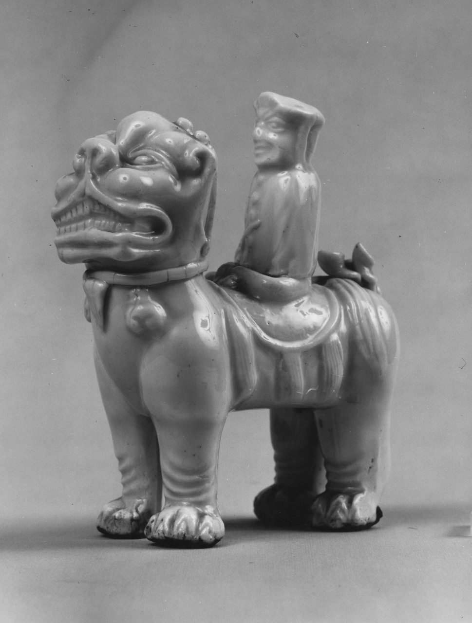 Cane di Fo con cavaliere (scultura) - manifattura cinese (seconda metà sec. XVII)