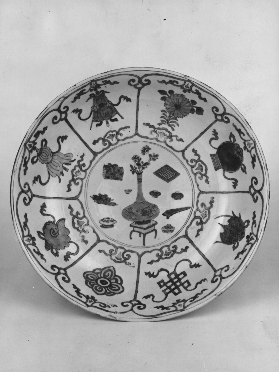 piatto - manifattura cinese (inizio sec. XVIII)