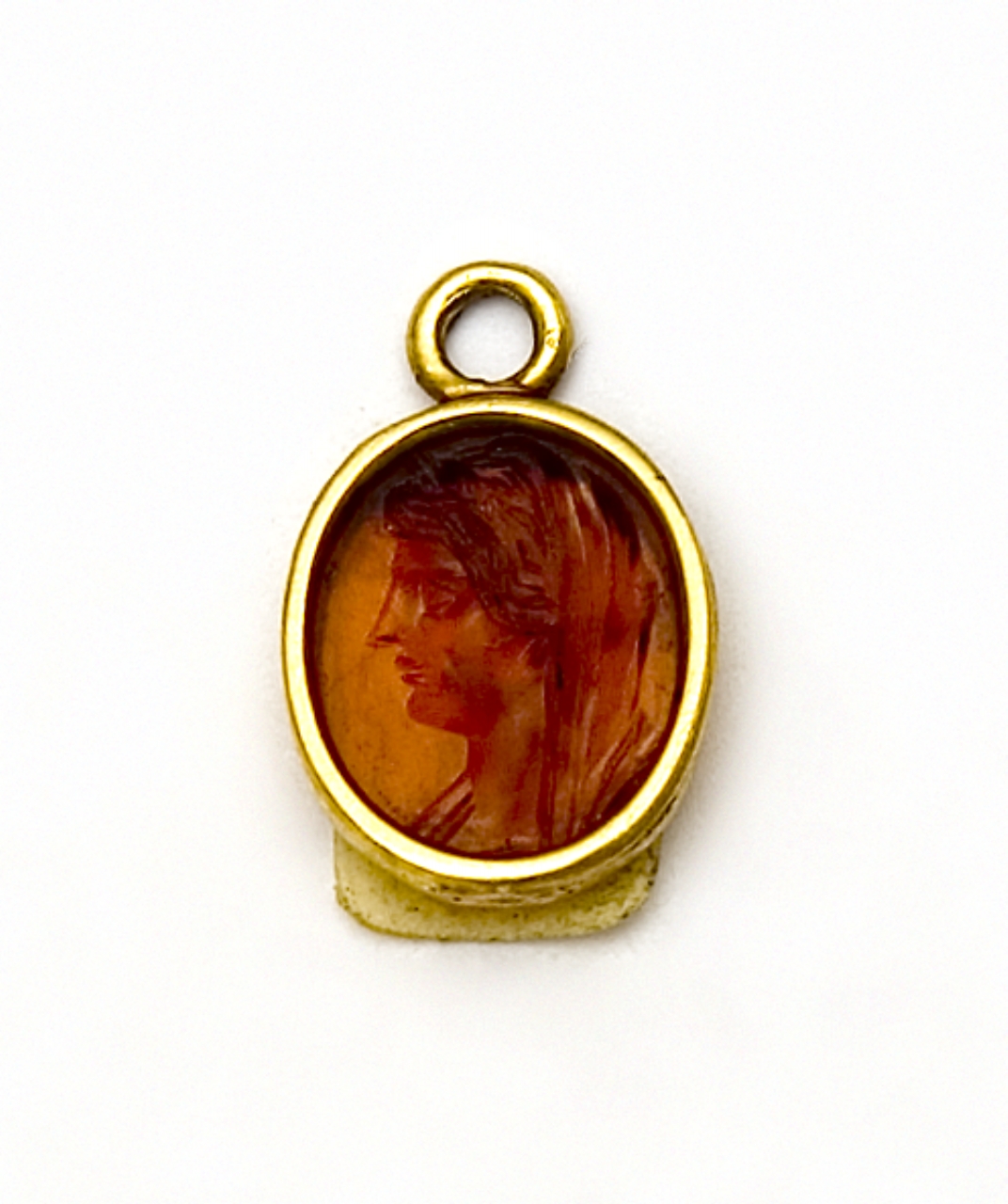 busto femminile velato (decorazione a intaglio) - bottega italiana (sec. XVII)