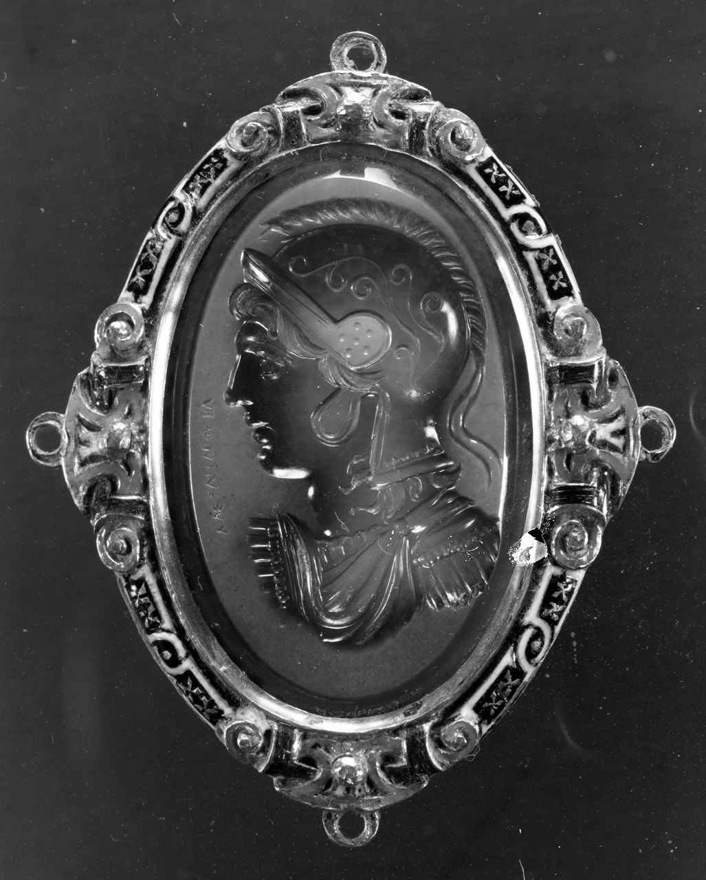 busto di Alessandro Magno (decorazione a intaglio) - bottega italiana (seconda metà sec. XVI)