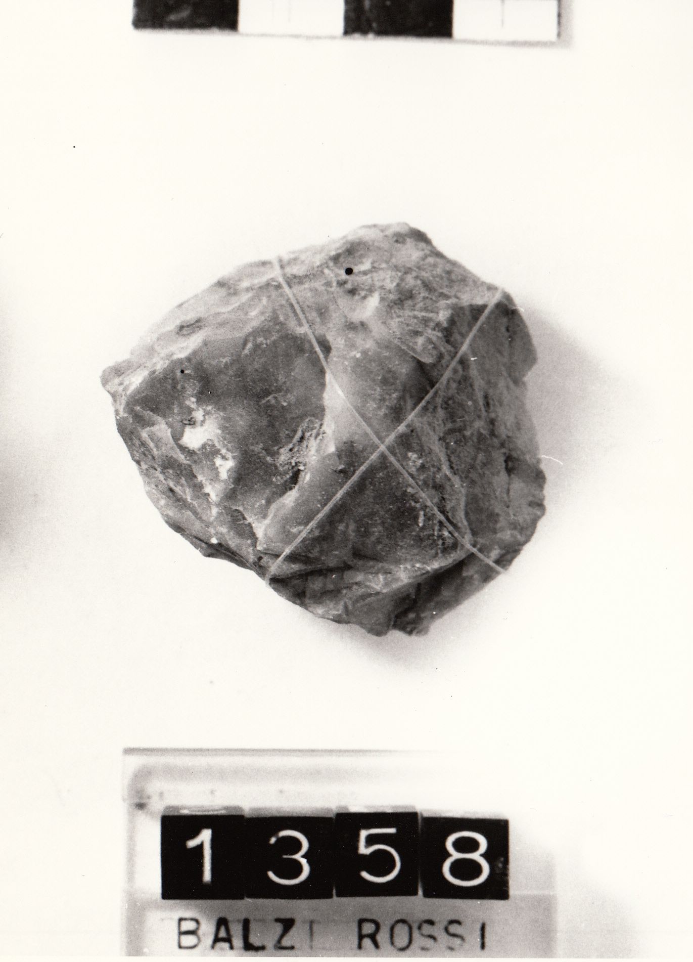 nucleo (Paleolitico medio)