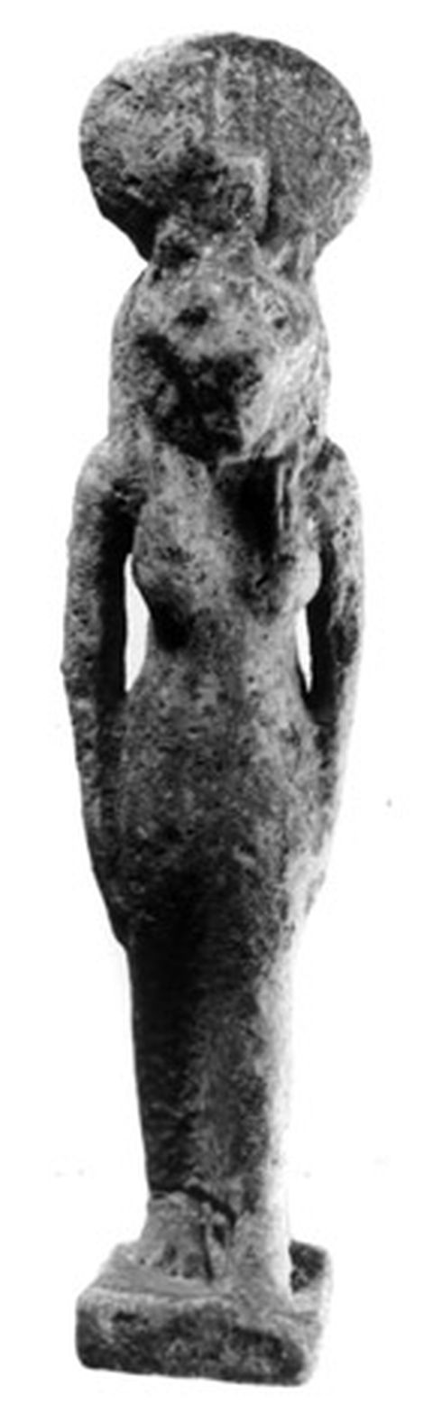 divinità a testa di leonessa e corpo umano (amuleto) (non determinabile)