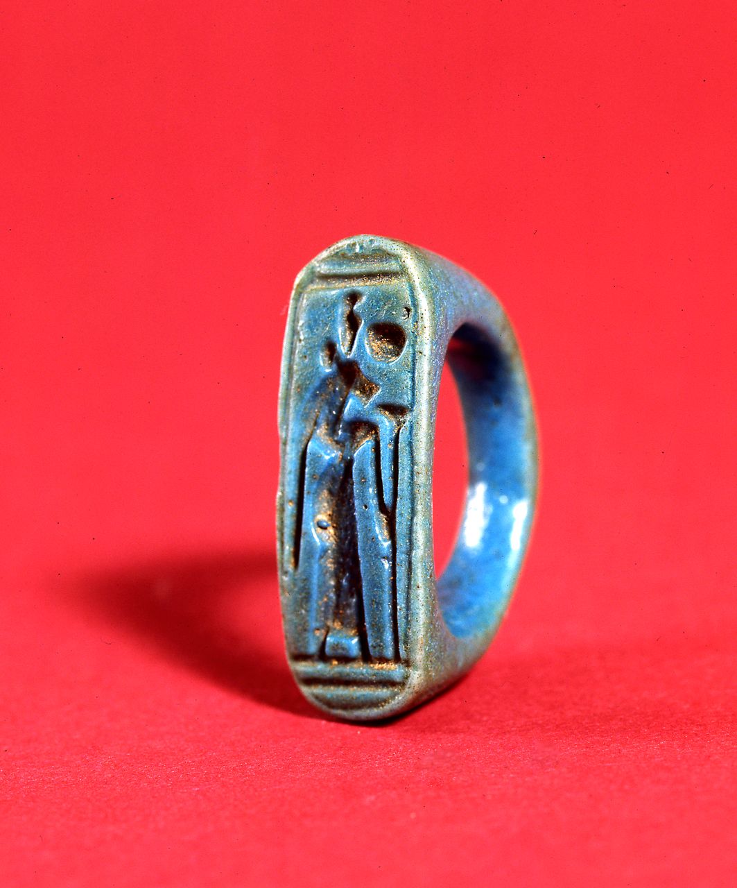 anello/ con sigillo (XVI-XI a.C)