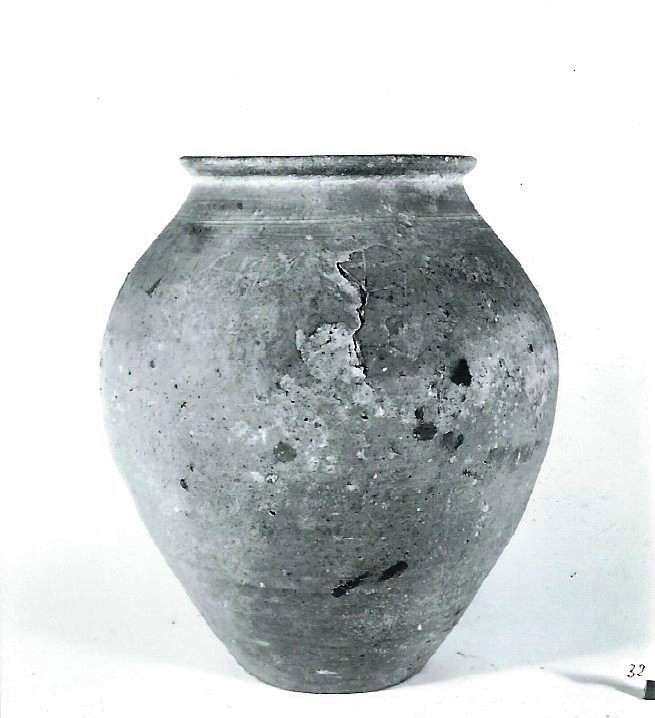 olla - produzione dell'Etruria Settentrionale (IV a.C)