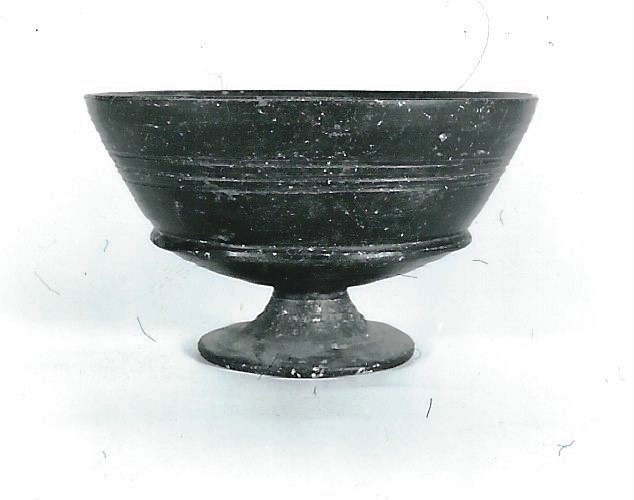 calice - produzione dell'Etruria centro-meridionale (prima metà VI a.C)