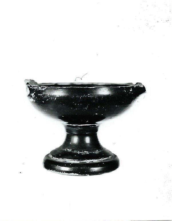 coppa/ su alto piede, Lamboglia A4 variante (IV a.C)