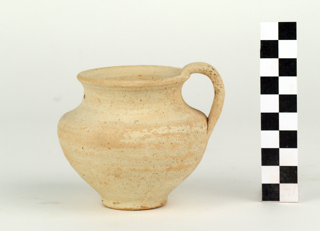 brocchetta - produzione apula (sec. IV a.C)