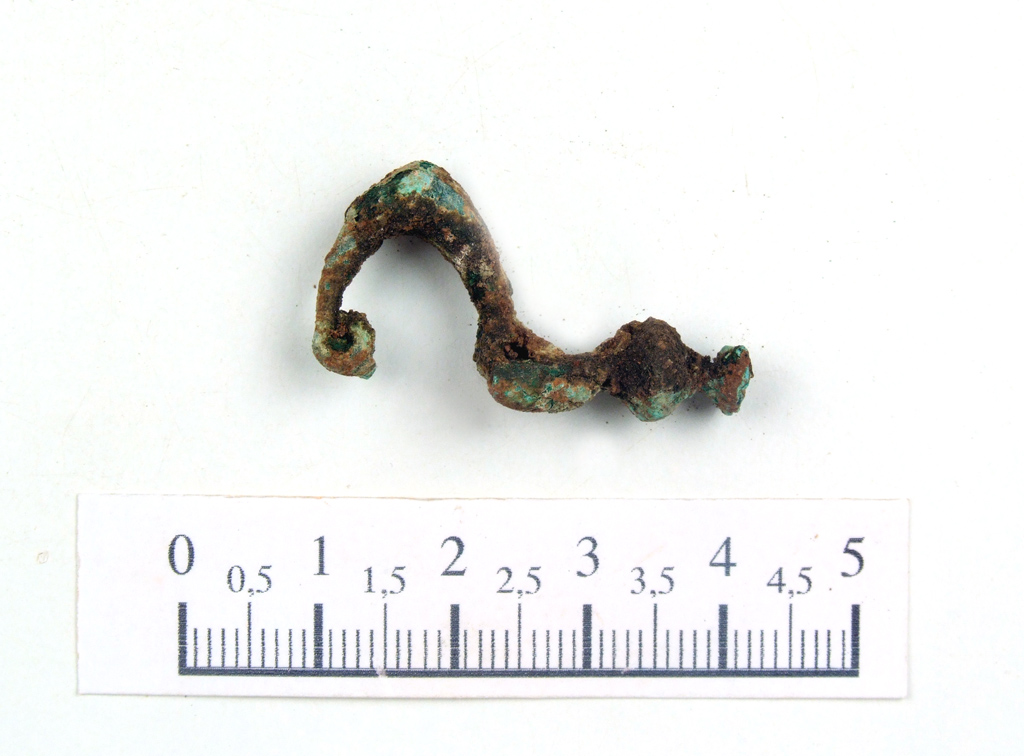 fibula/ a navicella - ambito apulo (fine/ fine secc. V/ IV a.C)