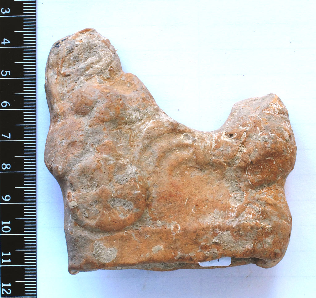 Figura femminile con volatile (gruppo votivo) (secc. IV/ III a.C)