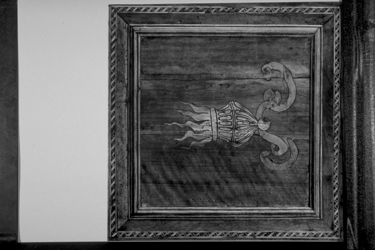 Granata, emblema di Federico da Montefeltro (granata) (decorazione a intarsio, elemento d'insieme) - bottega Italia centrale (seconda metà sec. XV)