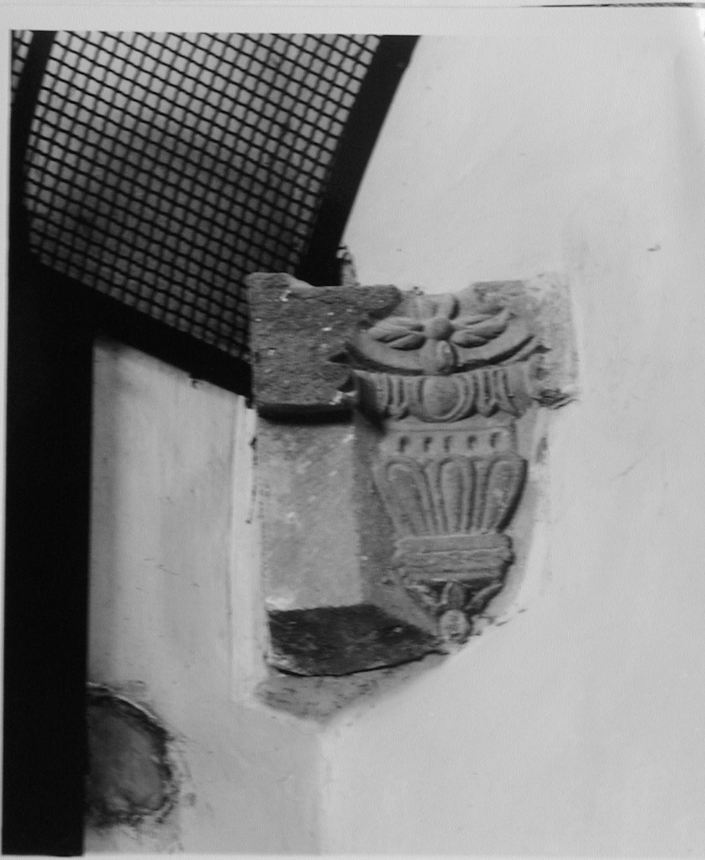 peduccio - angolare, frammento - bottega Italia centrale (seconda metà sec. XV)
