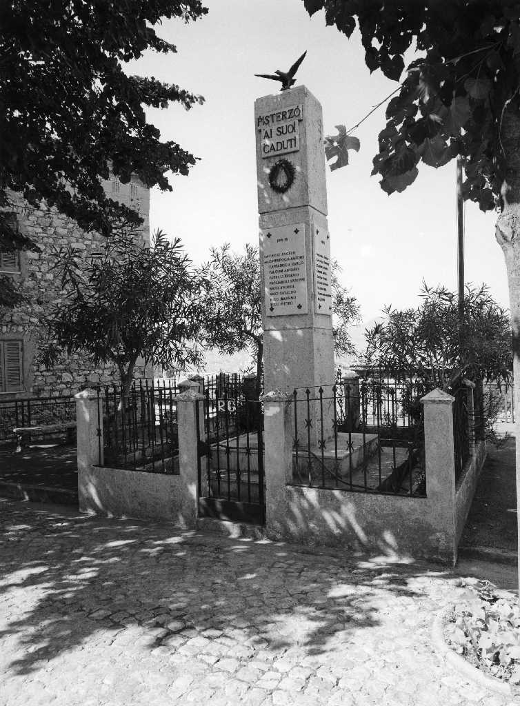 monumento ai caduti - ad obelisco di Betta Corrado (sec. XX)