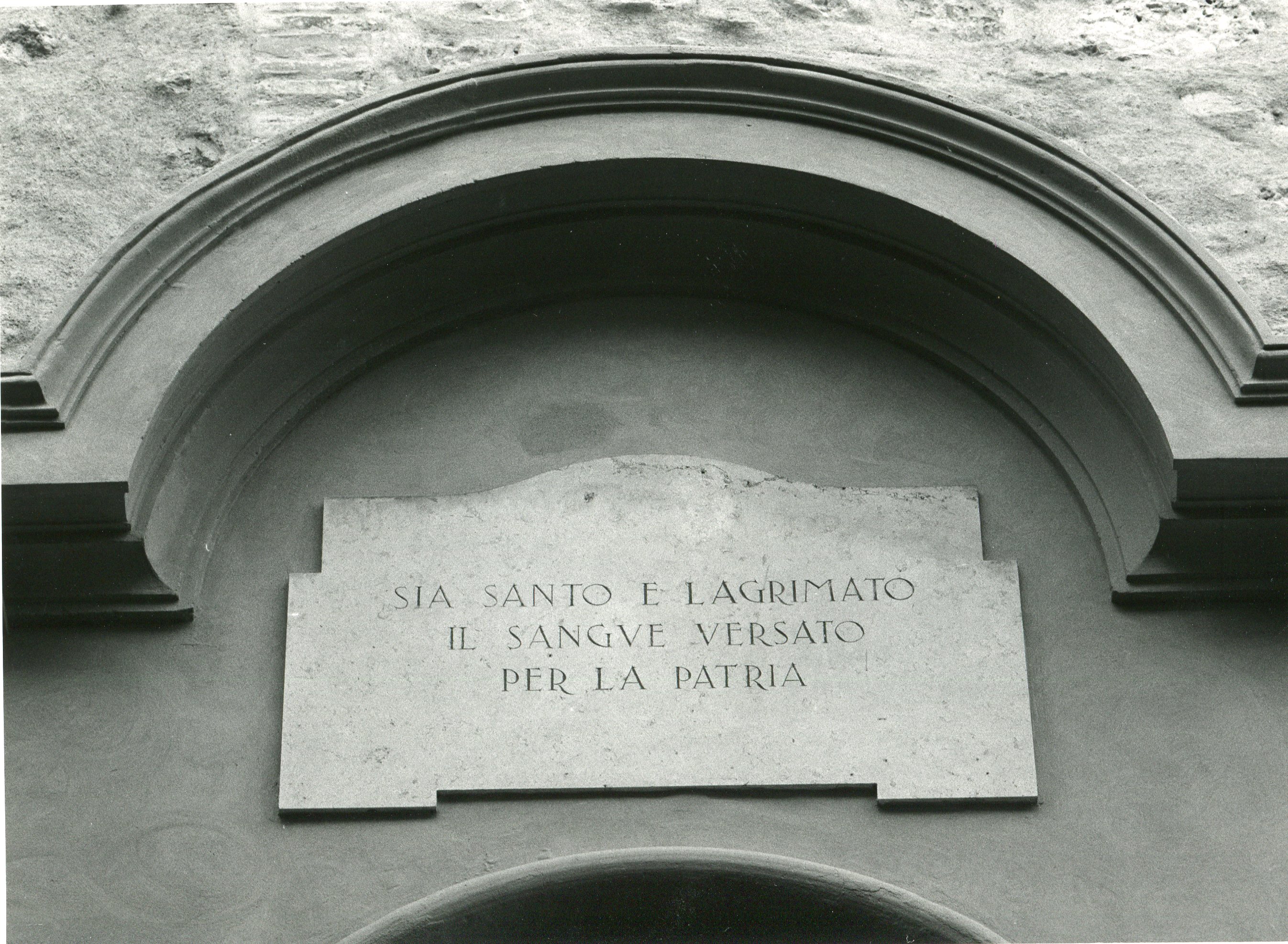 lapide commemorativa ai caduti - ambito laziale (sec. XX)