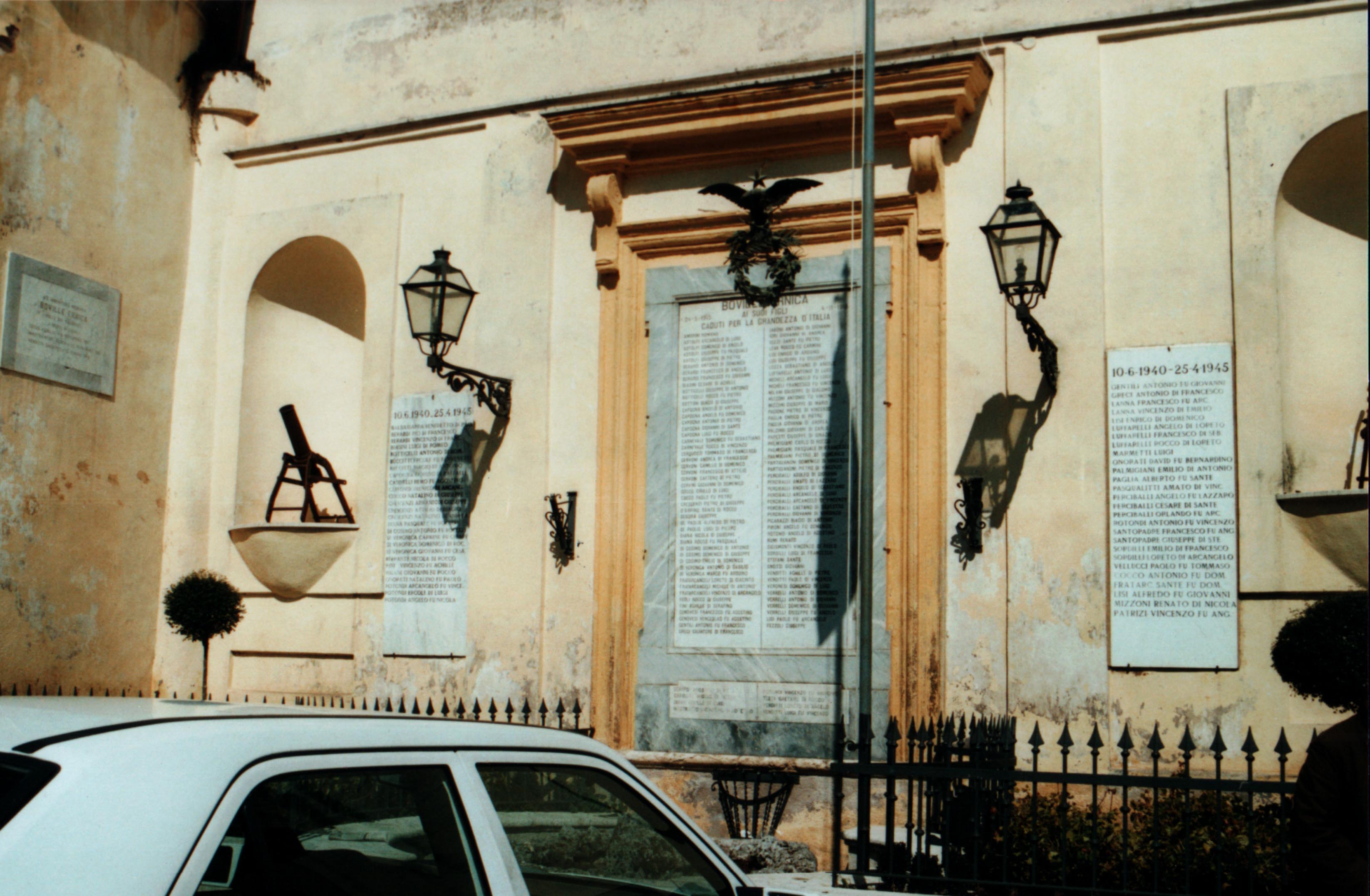 lapide commemorativa ai caduti - ambito laziale (sec. XX)