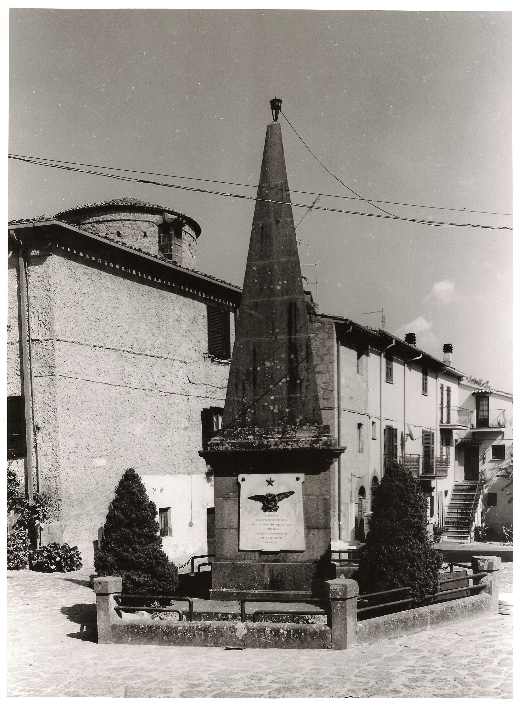 monumento ai caduti - ad obelisco di Pucci (sec. XX)