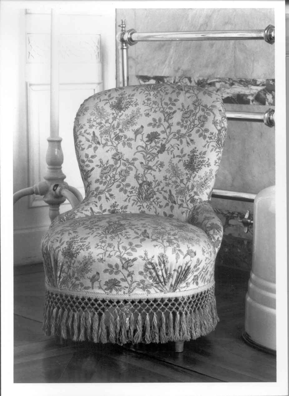 poltroncina, opera isolata - ambito italiano (primo quarto sec. XX)