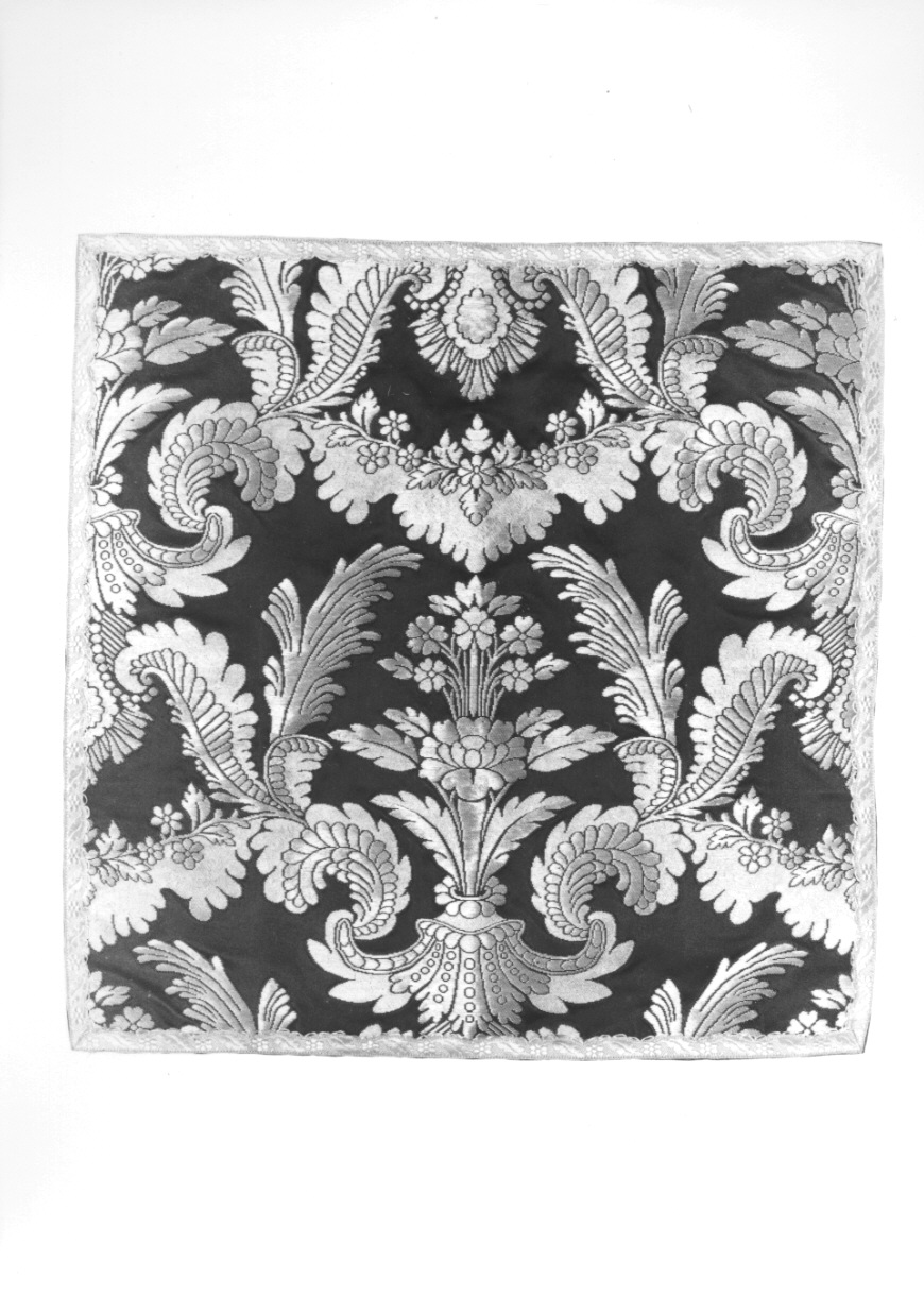 velo di calice, elemento d'insieme - manifattura italiana (seconda metà sec. XIX)