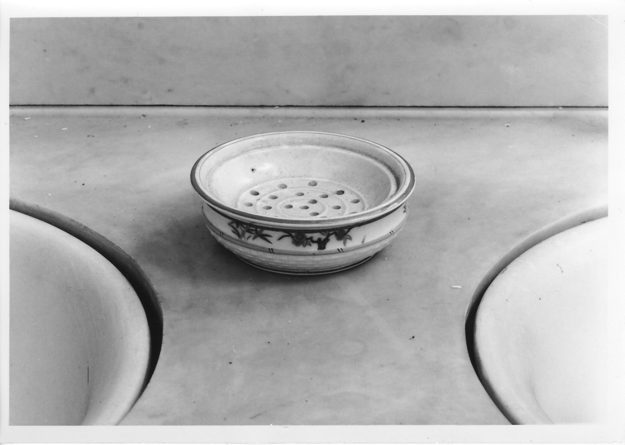 portasapone, opera isolata - manifattura piemontese (inizio sec. XX)