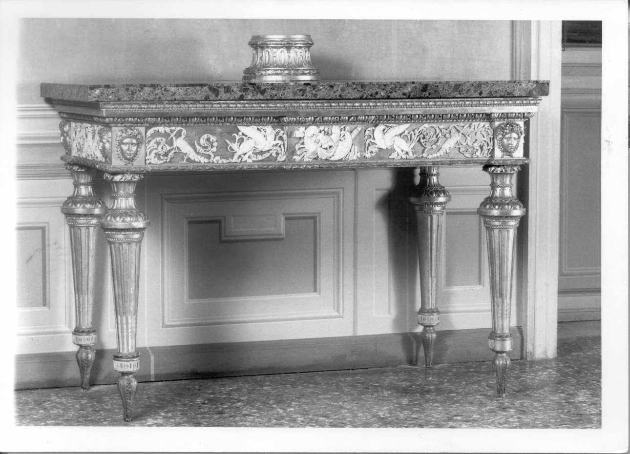 console, opera isolata - ambito piemontese (fine/ inizio secc. XVIII/ XIX)