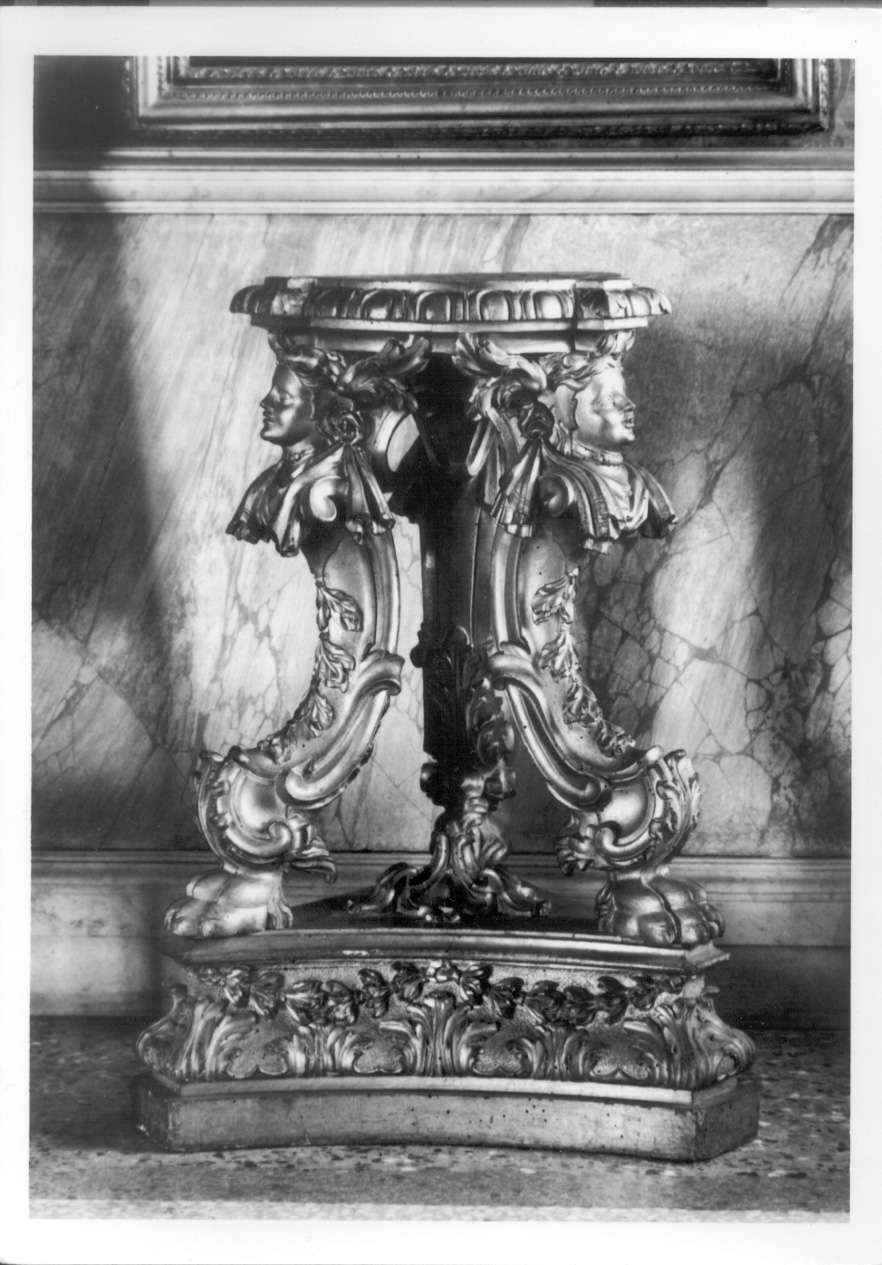 base di scultura, serie - ambito piemontese (inizio sec. XVIII)