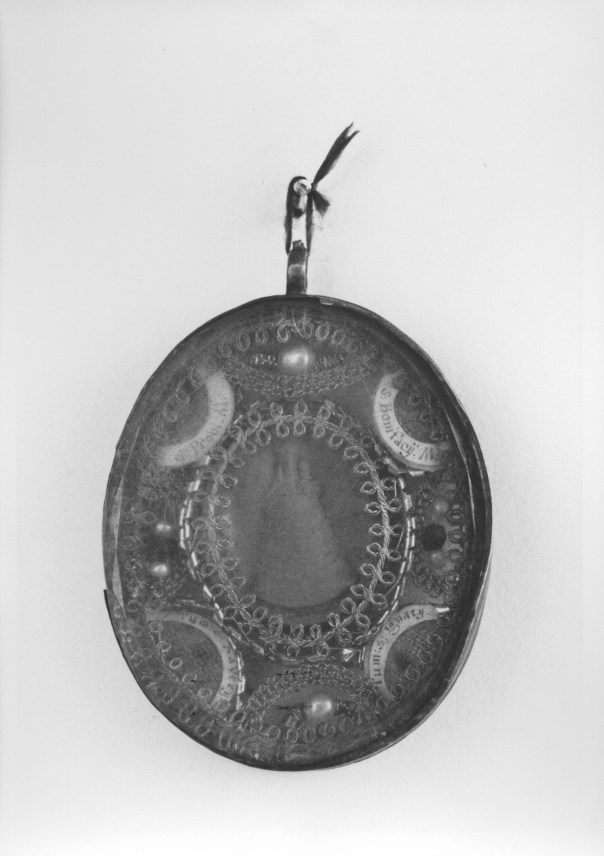 Madonna di Oropa, Madonna con Bambino (reliquiario a capsula - a medaglione, opera isolata) - ambito piemontese (prima metà sec. XIX)