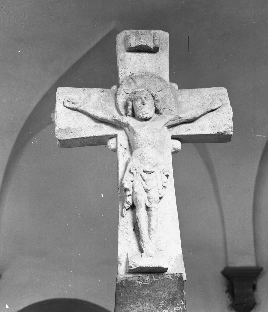 Cristo crocifisso (croce viaria) - bottega aretina (ultimo quarto sec. XIV)