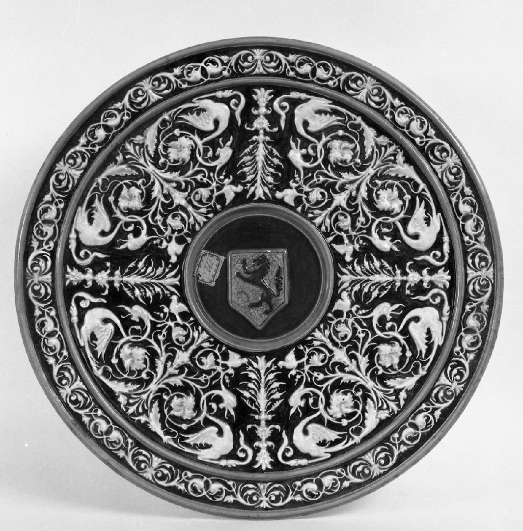 piatto - bottega romana (sec. XIX)