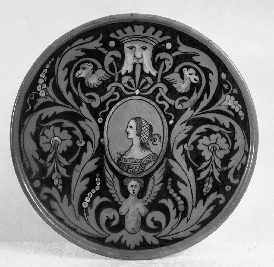 figura femminile (alzata) - bottega eugubina (ultimo quarto sec. XIX)