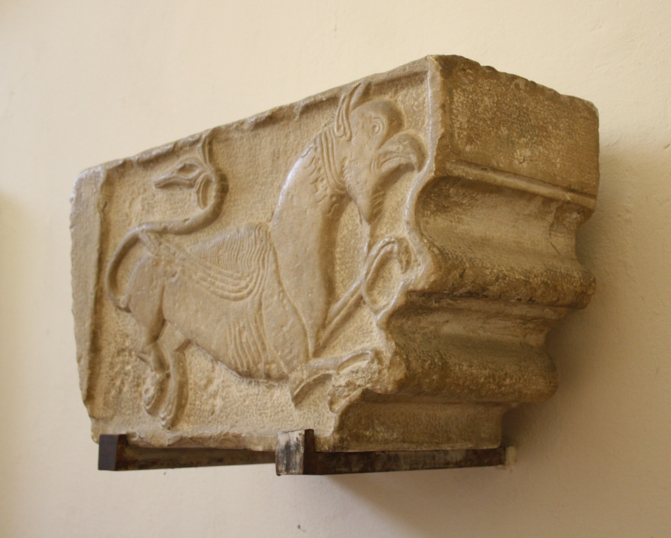 mensola - bottega aretina (sec. XII)