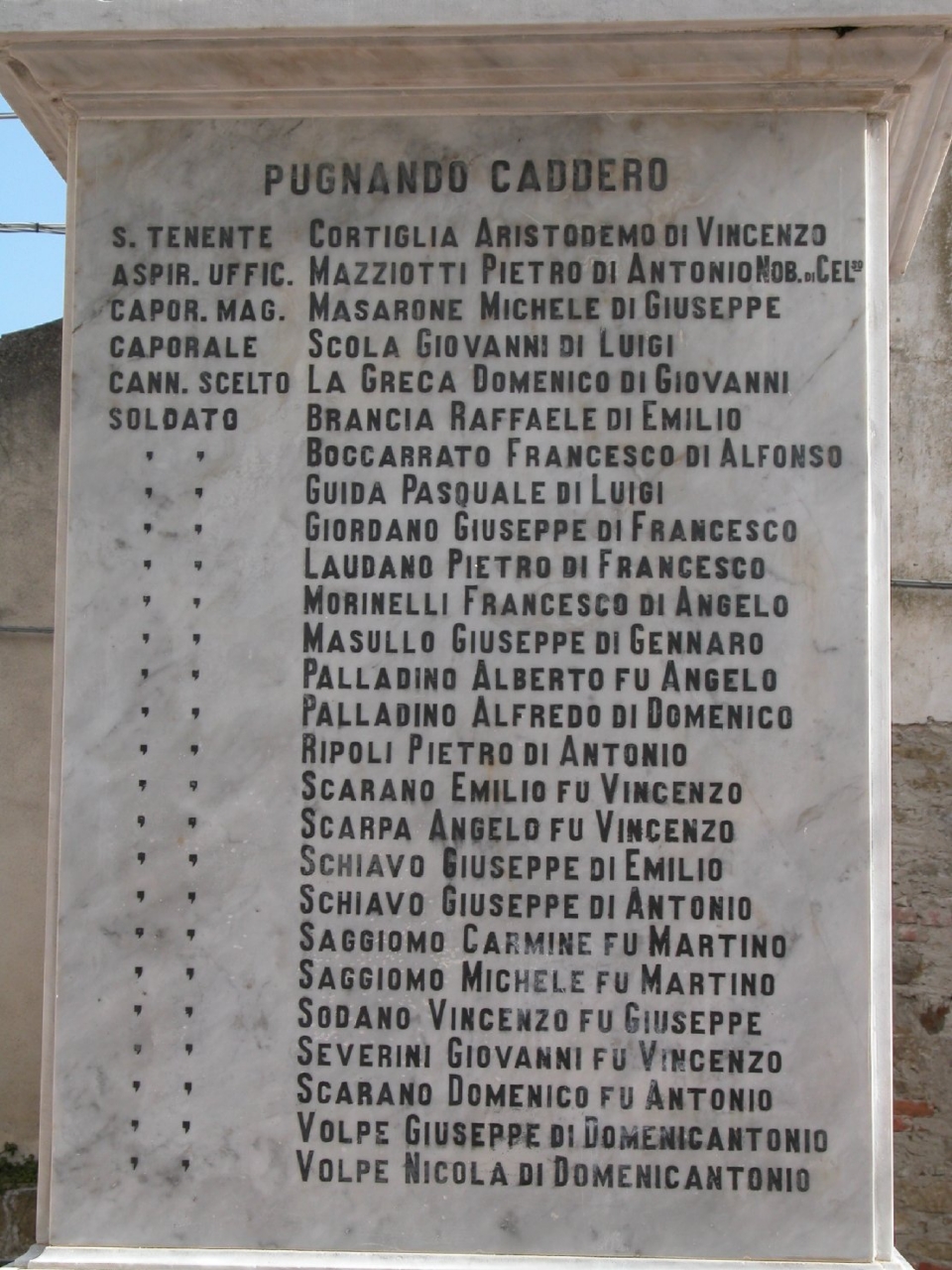 monumento ai caduti - a colonna spezzata - bottega Italia centro-meridionale (sec. XX)