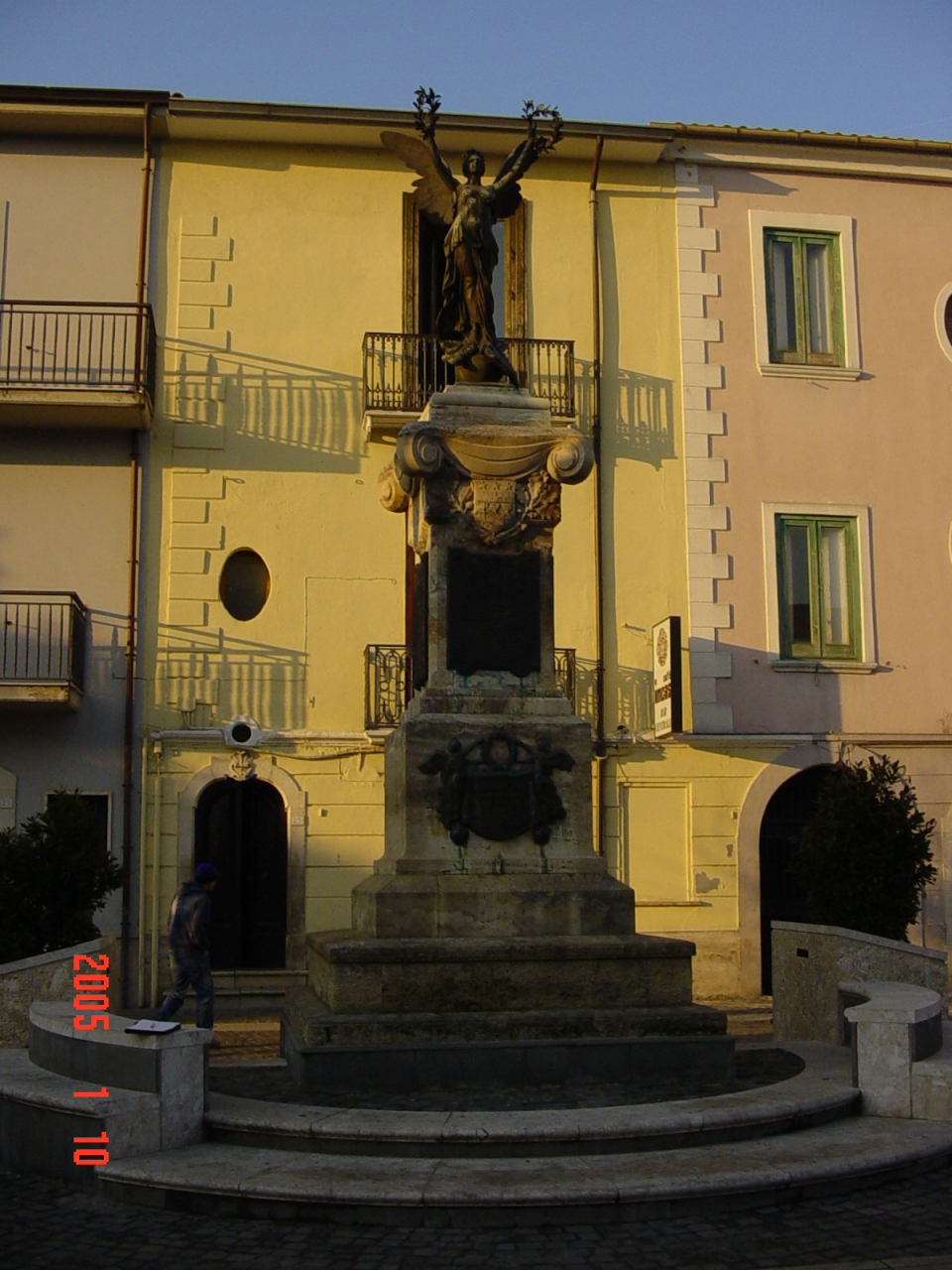 acquasantiera (acquasantiera, elemento d'insieme) - ambito campano (inizio sec. XVII)