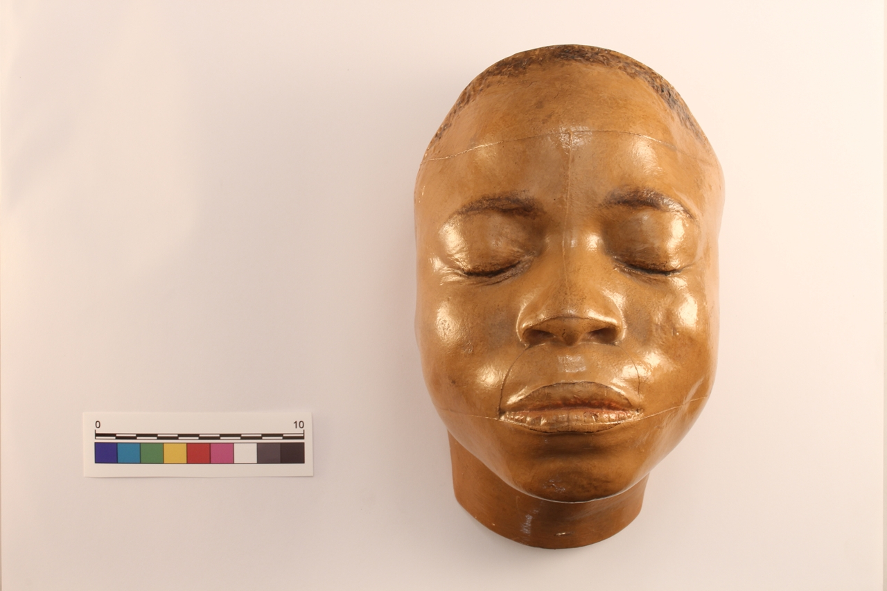 maschera, facciale (prima metà Sec. XX)