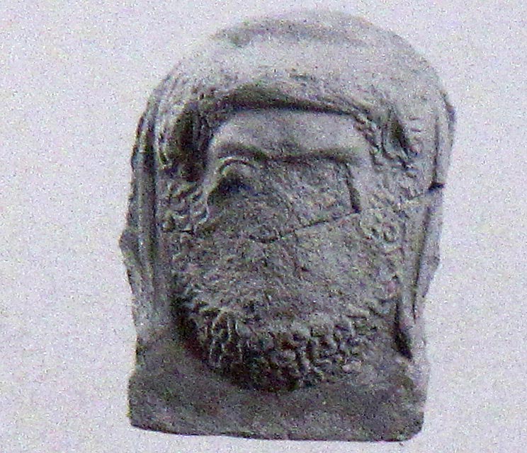 testa di Sileno (coppo/ antefissa) (metà II a.C)