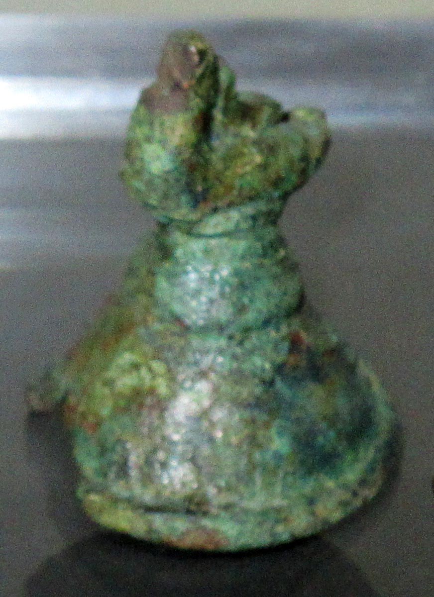 uccello (bottone/ nuragico) - produzione Sardegna nuragica (seconda metà IX a.C)
