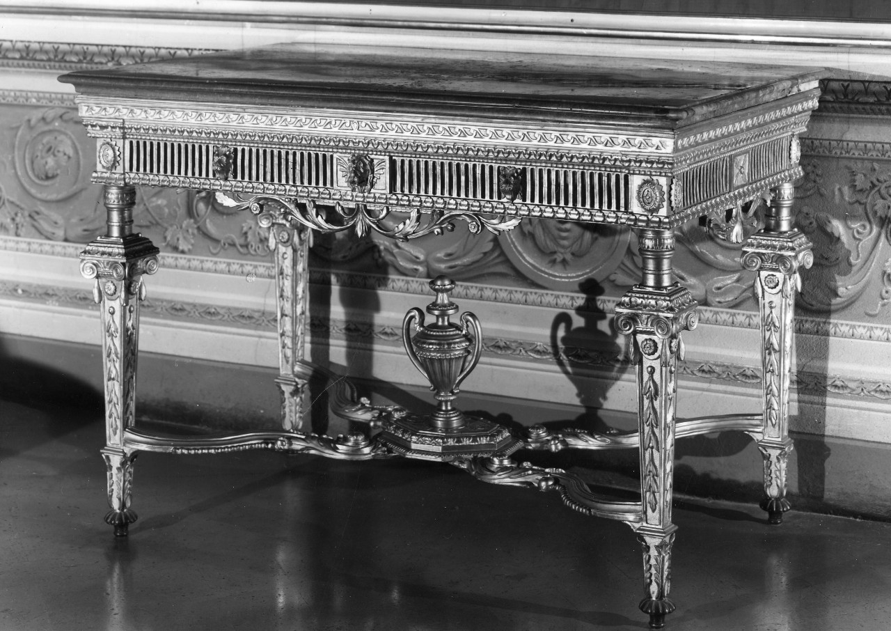 console - manifattura lucchese (?) (fine sec. XVIII)