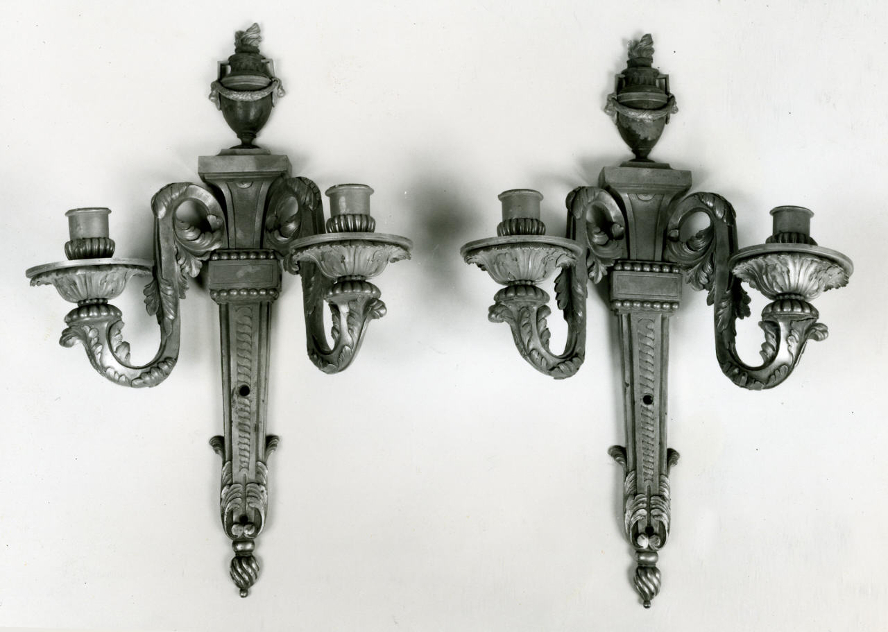 applique, serie - manifattura italiana (sec. XVIII)