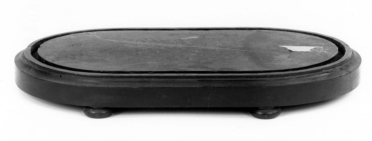 base - manifattura toscana (seconda metà sec. XIX)