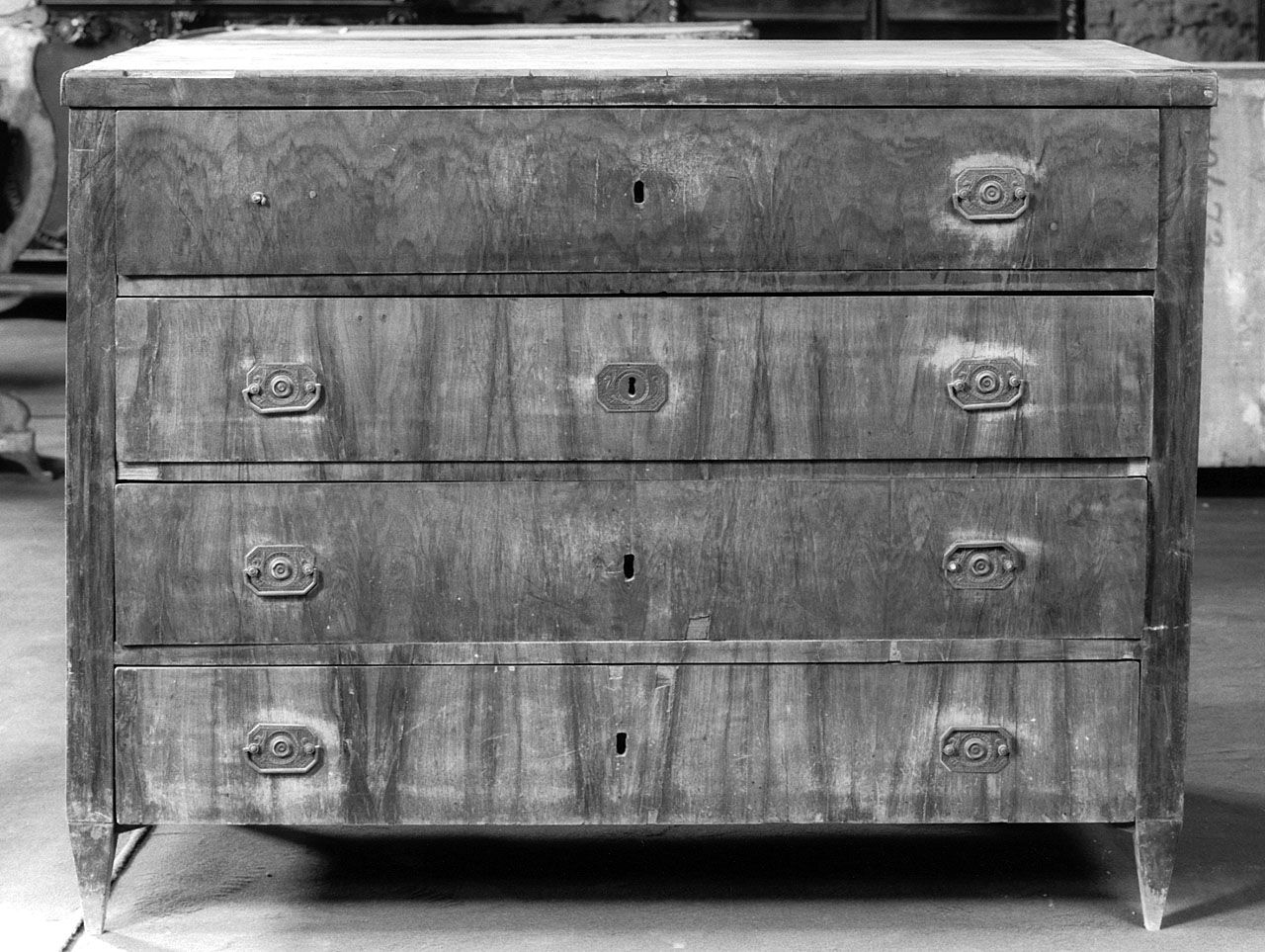 cassettone - ambito toscano (metà sec. XIX)