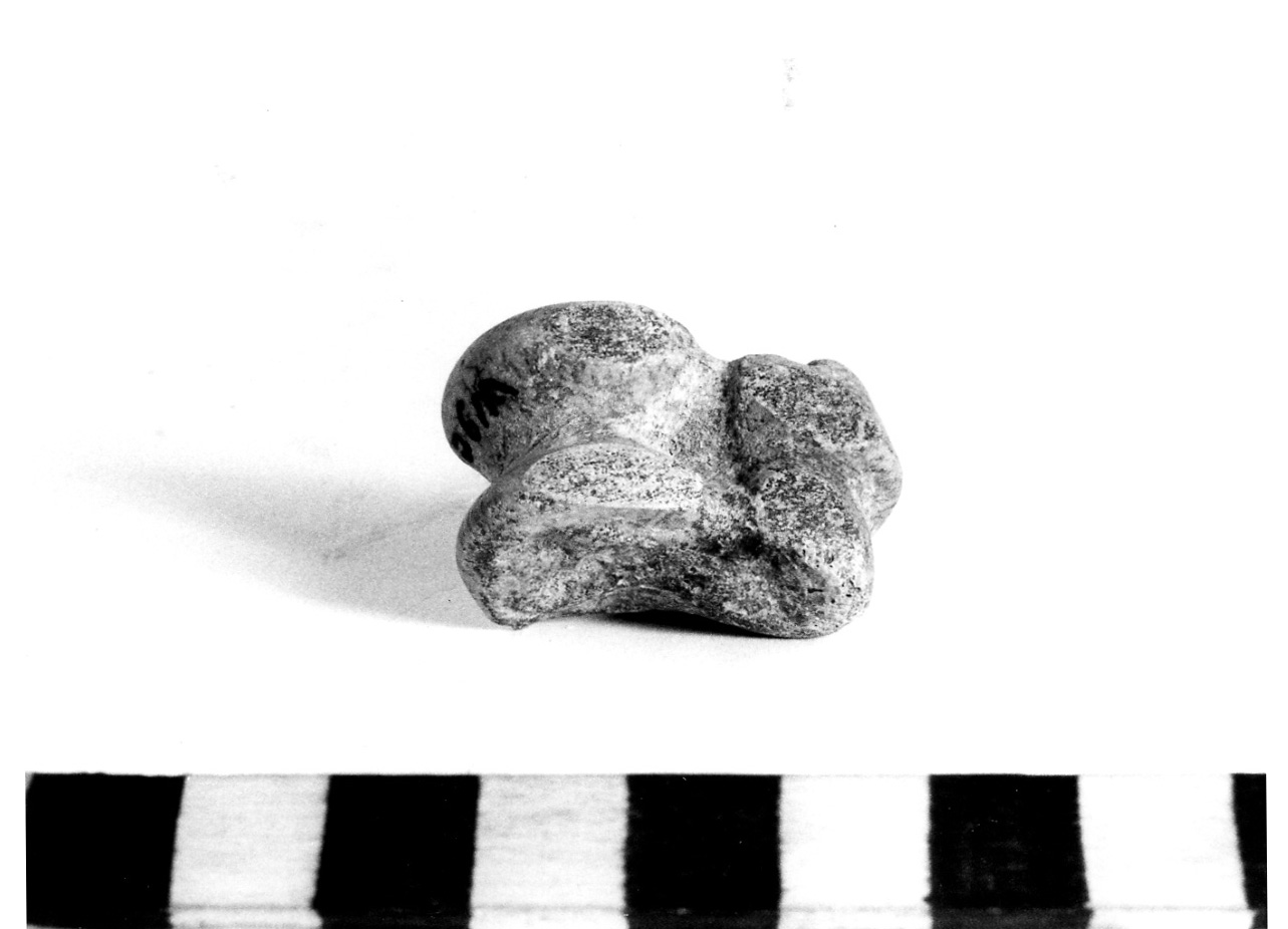 astragalo - fase Piceno I (sec. IX a.C)