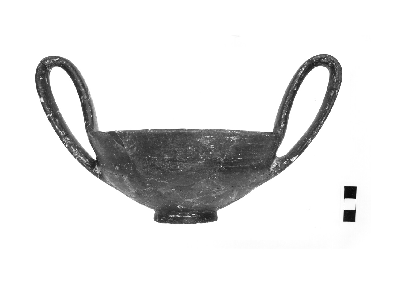 kantharos - fase Piceno IV A (sec. VI a.C)
