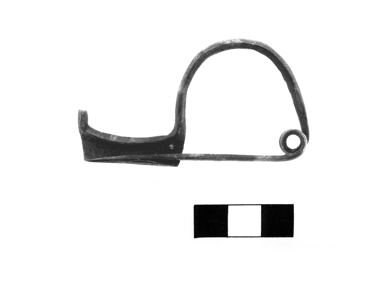 fibula tipo pre-Certosa - fase Piceno IV A (sec. VI a.C)