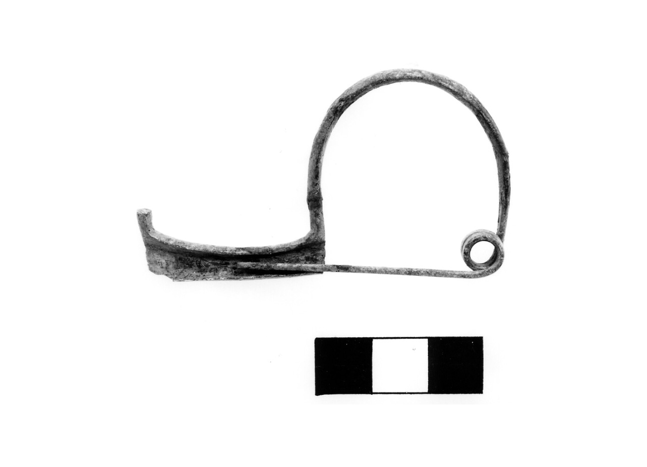 fibula tipo pre-Certosa - fase Piceno IV A (sec. VI a.C)